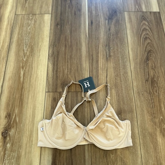 Harper Wilde womens base unlined bra size 38B NWT - Picture 3 of 5